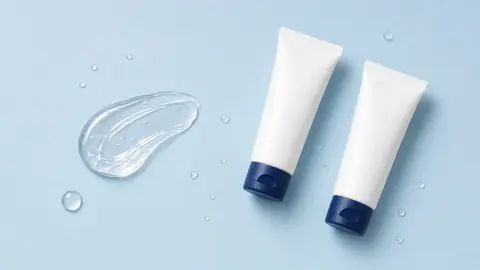 Clear medicated gel tubes and gel texture (illustrative)